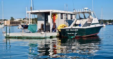 Woods Hole Houseboats
